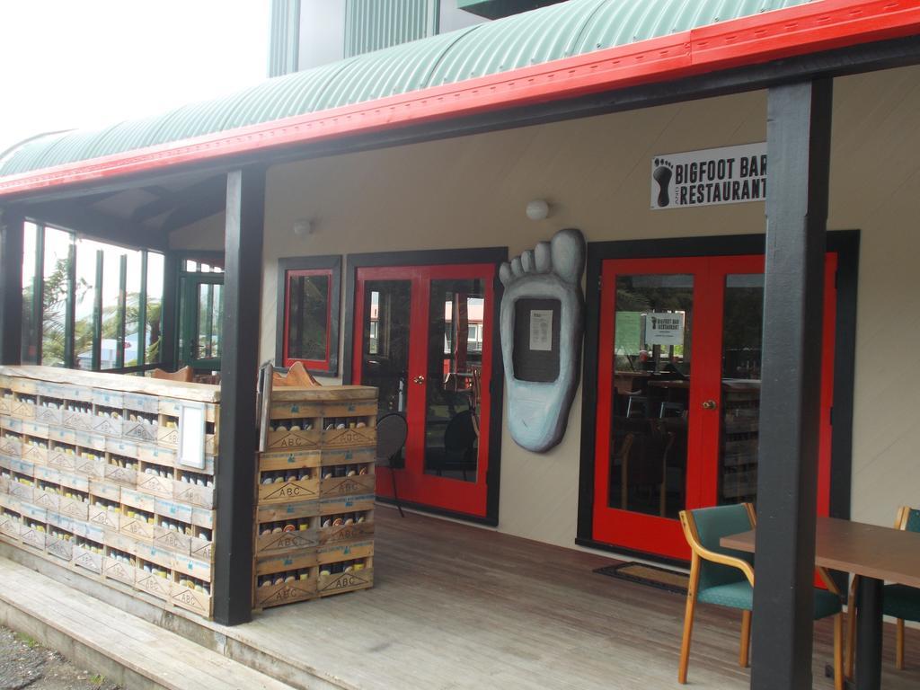 Fox Glacier Pod Hostel & Inn Экстерьер фото