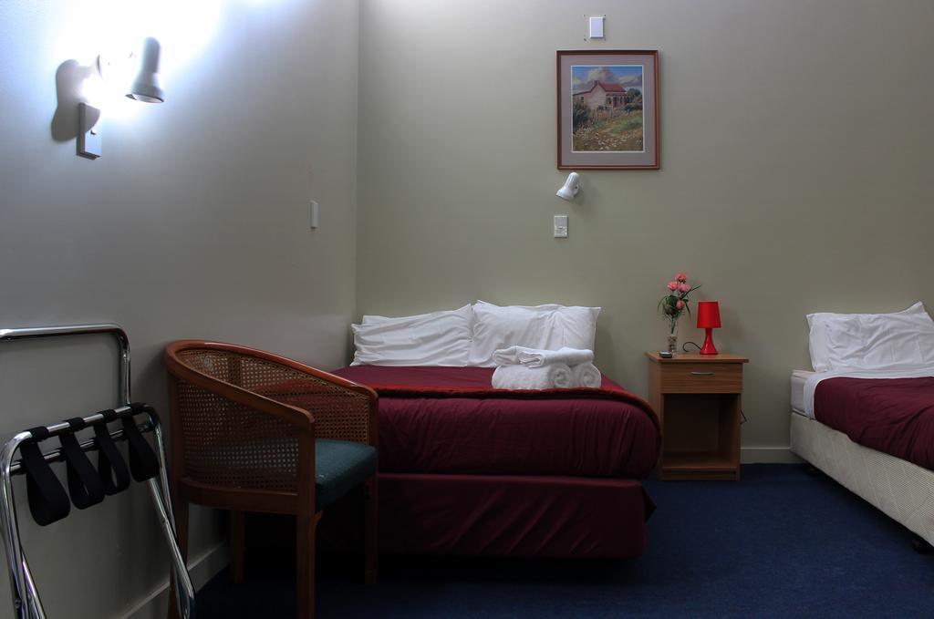 Fox Glacier Pod Hostel & Inn Экстерьер фото