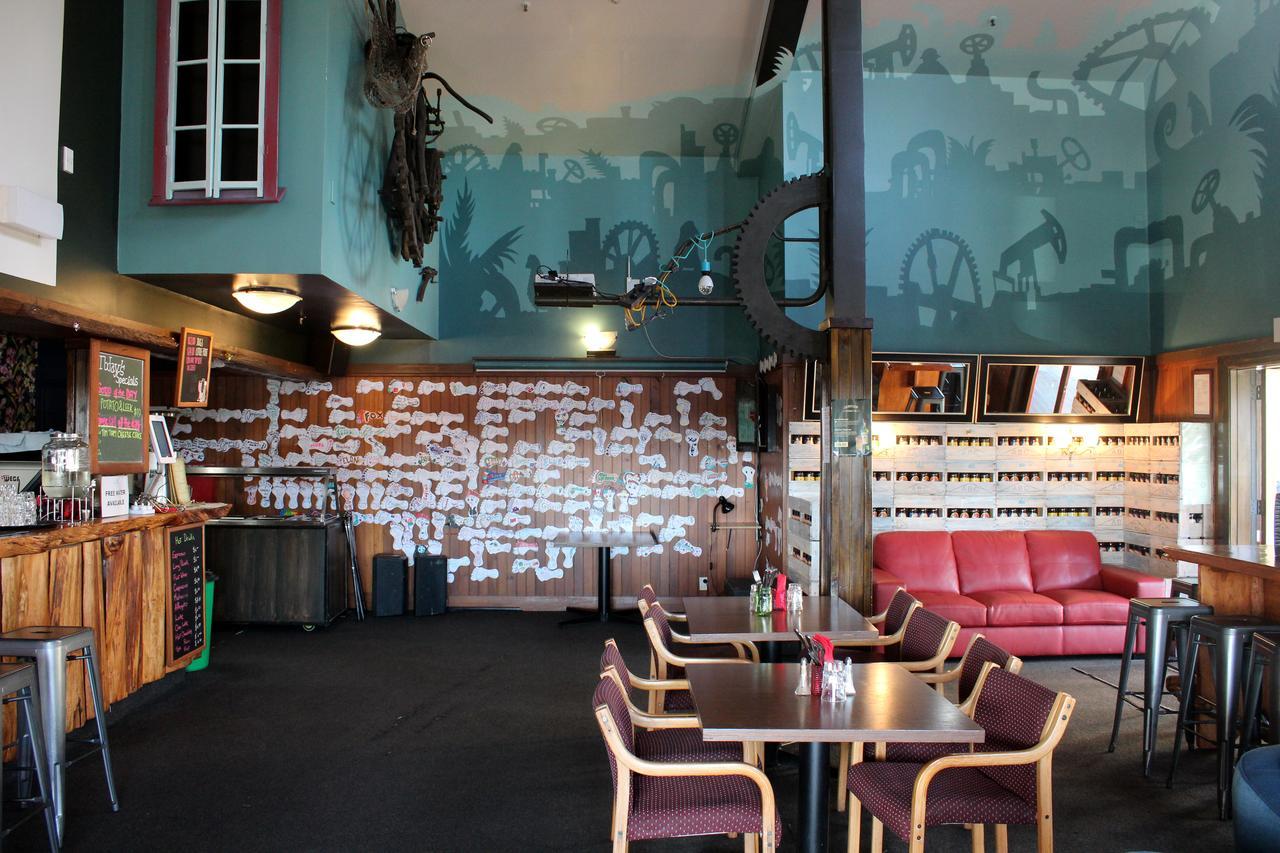 Fox Glacier Pod Hostel & Inn Экстерьер фото