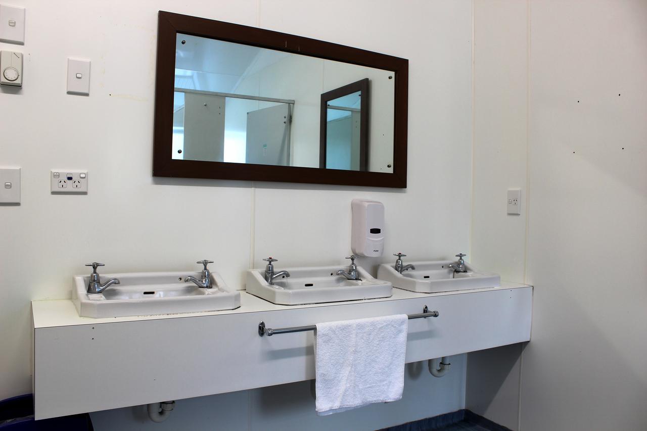 Fox Glacier Pod Hostel & Inn Экстерьер фото
